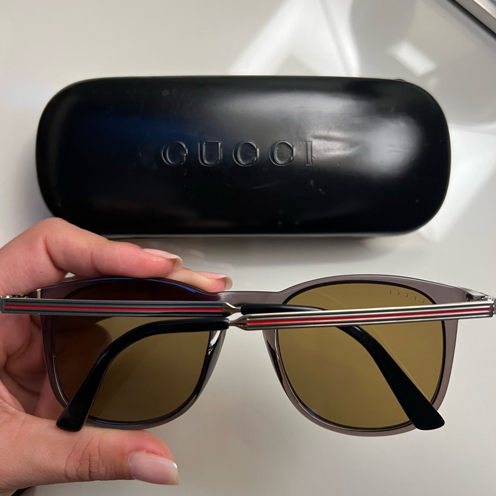 Gucci Sunglasses - Picture 4 of 7